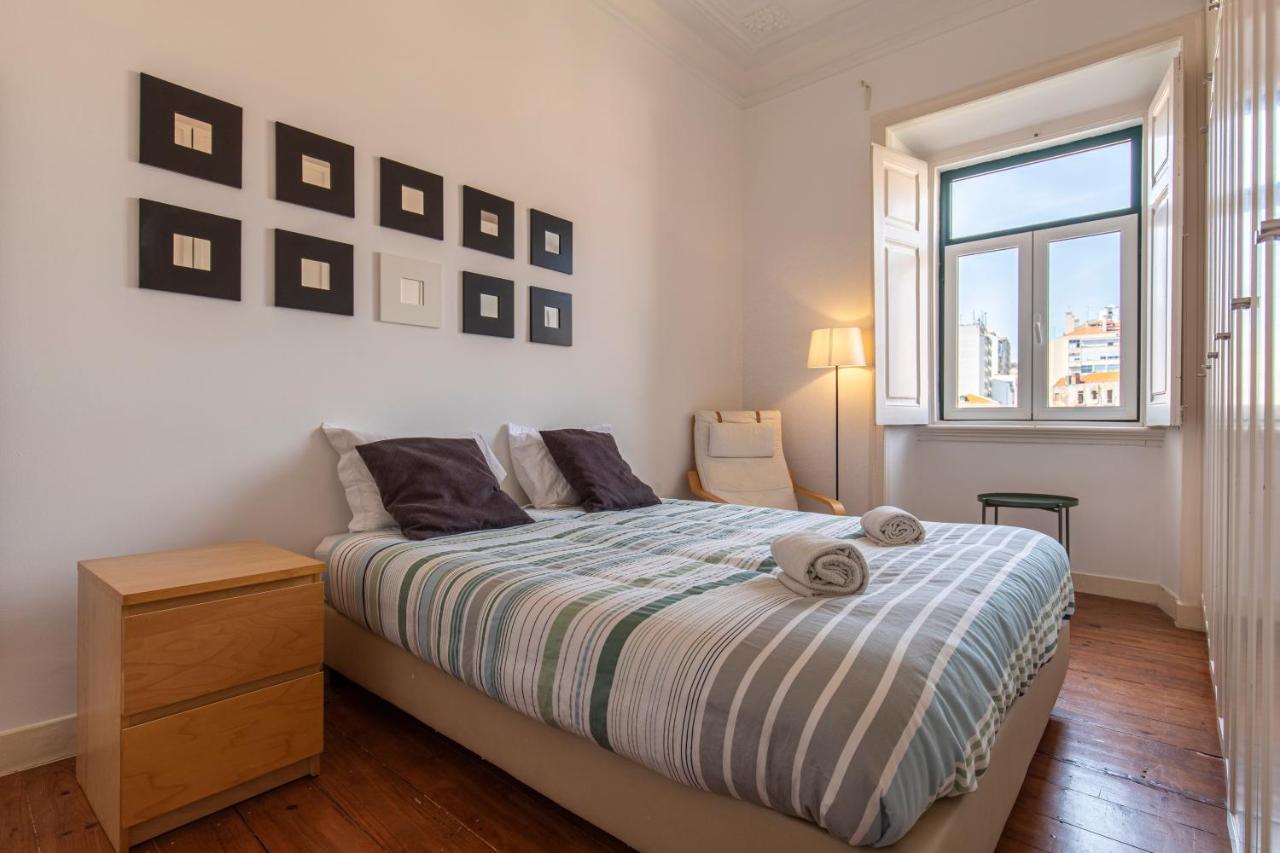 Typical 2Bdr Apartment In Lisbon By Lovelystay Екстер'єр фото